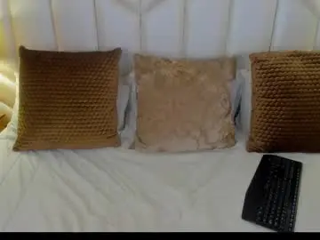 Chaturbate Watch Live Sex Cams of bella_carther