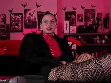 Chaturbate Live Sex Cam of lilith_deveraux_
