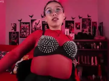 Chaturbate Best live sex cam show of lilith_deveraux_