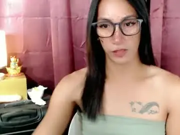 Chaturbate Live Porn of pinay_lucy