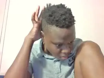 Chaturbate Watch Live Sex Cams of pretty_ebony23