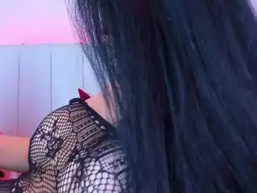 Chaturbate Best live sex cam show of _caro_lyne_