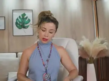 Chaturbate Live Sex Cam of allicerouse