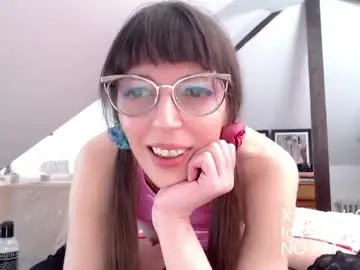 Chaturbate Adult Webcams of carlypearls