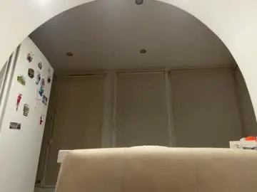 Chaturbate Live Sex Cam of miraeve