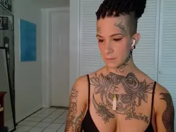 Chaturbate Best live sex cam show of tattooed_natalia