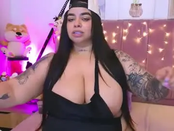 Chaturbate Live Porn of miahjoness