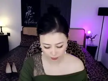 Chaturbate Best live sex cam show of hannahsolaris