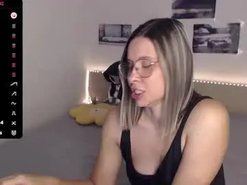 Chaturbate Free Porn Cam of justmexy7