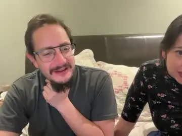 Chaturbate Live Porn of awesome_couple_hell
