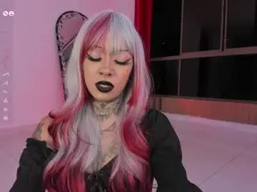 Chaturbate Best live sex cam show of beelzebosss