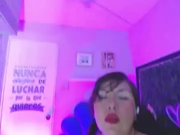 Chaturbate Live Porn of evelyn_mature19