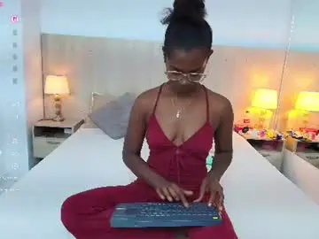 Chaturbate Free Live Porn of mara_sinclair