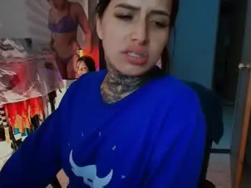 Chaturbate Sex Cam of tinnadawson