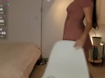 Chaturbate Live Sex Cam of alyssagreen_