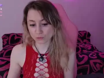 Chaturbate Live Sex Cam of milanacamgirl