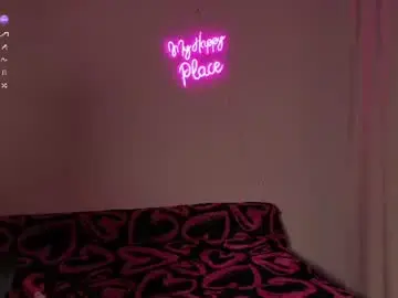 Chaturbate Free Porn Cam of milanacamgirl
