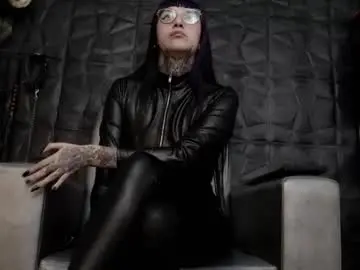 Chaturbate Live Porn of agata_darkness
