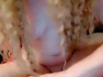 Chaturbate Live Porn of maagda_squirt
