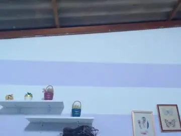 Chaturbate Live Sex Cam of kimberlyvega1