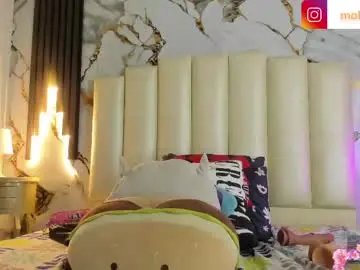 Chaturbate Free Porn Cam of molliebue1