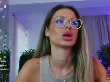 Chaturbate Live Porn of allenamoon