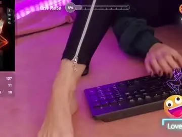 Chaturbate Sex Chat of feetvibe