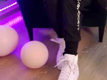 Chaturbate Watch Live Sex Cams of feetvibe