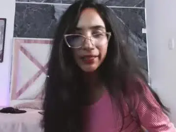 Chaturbate Live Sex Cam of violetsweet_cs