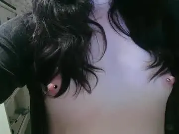 Chaturbate Free Live Porn of average_girl222