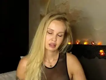 Chaturbate Watch Live Sex Cams of larine_morgan
