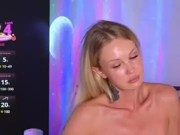 Chaturbate Watch Live Sex Cams of larine_morgan