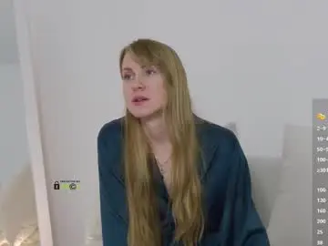 Chaturbate Live Sex of sweetkira1