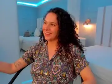 Chaturbate Adult Video Chat of abigail_weiss