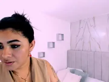 Chaturbate Live Sex Cam of brenda_hot02