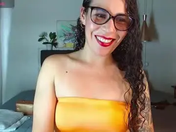 Chaturbate Watch Live Sex Cams of mia_velvet1