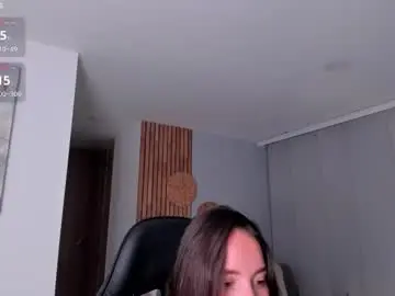 Chaturbate Free Live Porn of lindseyhallx