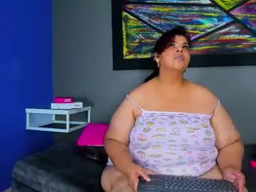 Chaturbate Sex Cam of charlotte_curvy_