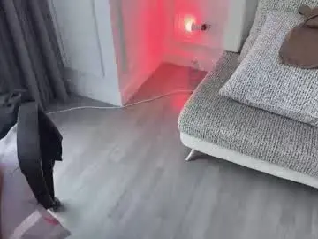 Chaturbate Live Sex of hella_hardcor