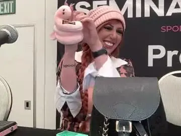 Chaturbate Live Porn of laurenphillips