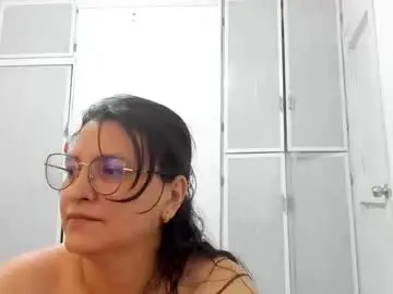 Chaturbate Live Sex Cam of marilyn_garcia