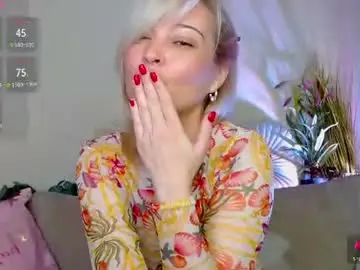 Chaturbate Free Live Porn of holyy_molly