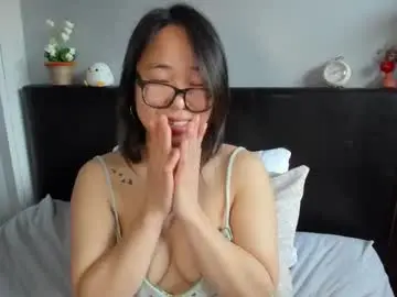 Chaturbate Live Sex of naughtynerdygirl