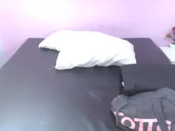 Chaturbate Free Porn Cam of talia_isabella
