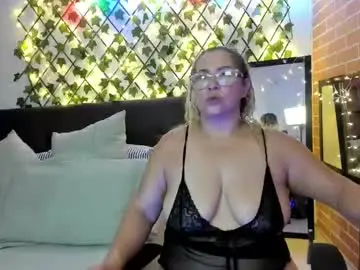 Chaturbate Sex Cam of maja_hills