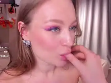 Chaturbate Nude Webcam of evelynpoole