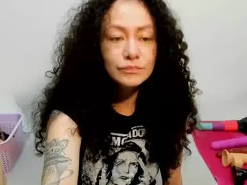 Chaturbate Live Porn of laura_anal_