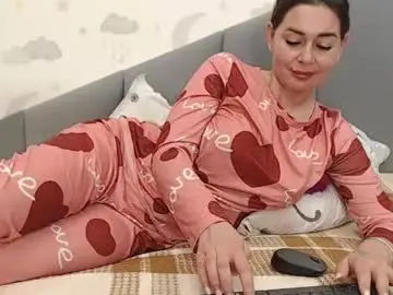 Chaturbate Free Porn Cam of lovellykitty_1