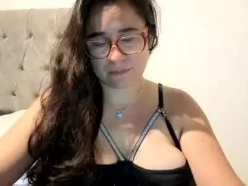 Chaturbate Adult Webcams of estrellajunior