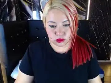 Chaturbate Live Sex Cam of bruja_scarlata